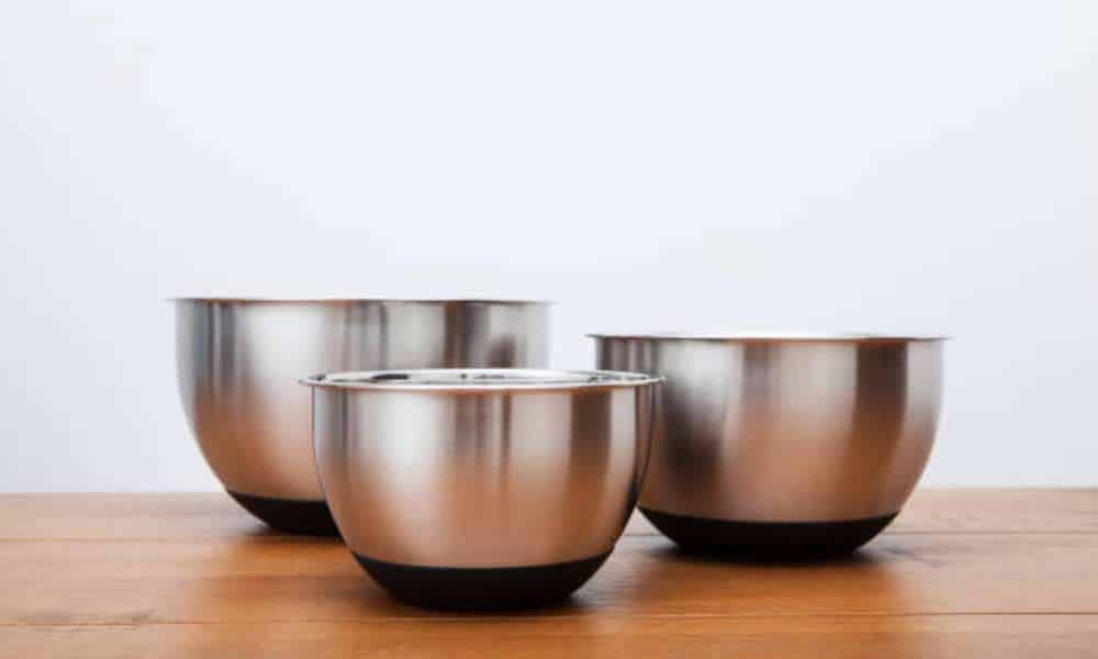 WHAT ARE MIXING BOWLS USED FOR